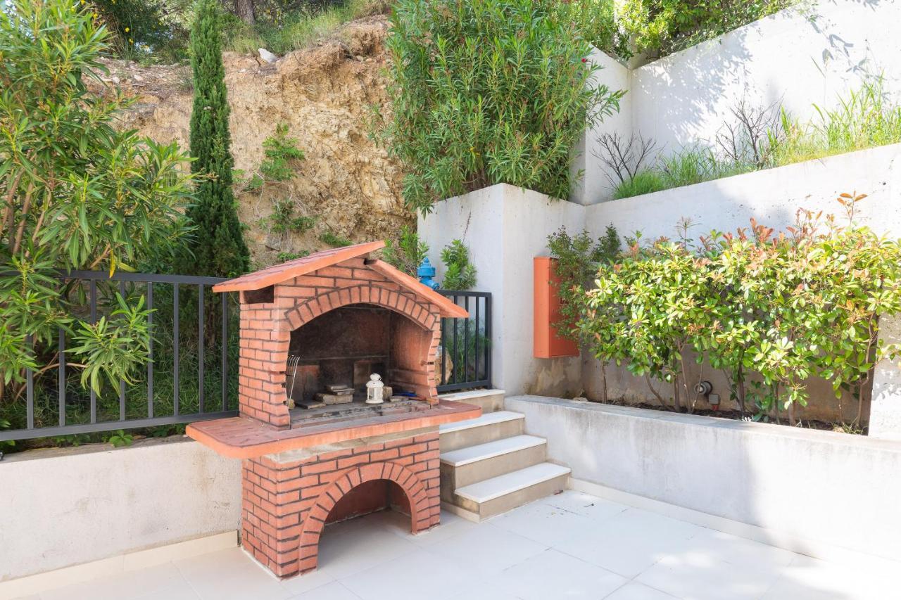 Villa Jolara With Heated Pool Mimice Exterior photo